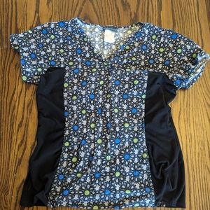 Cherokee scrub top